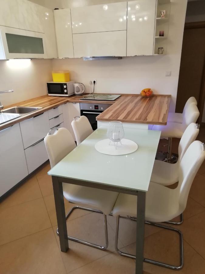 Apartment Fancy Malinska Kültér fotó